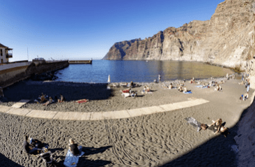 PLAYA DE LOS GIGANTES O LOS GUIOS EN SANTIAGO DEL TEIDE