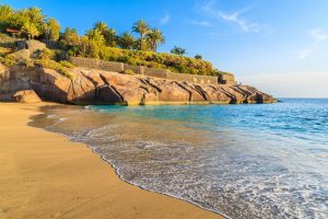 PLAYAS DE ADEJE, CUANDO ABREN LAS PLAYAS DE ADEJE