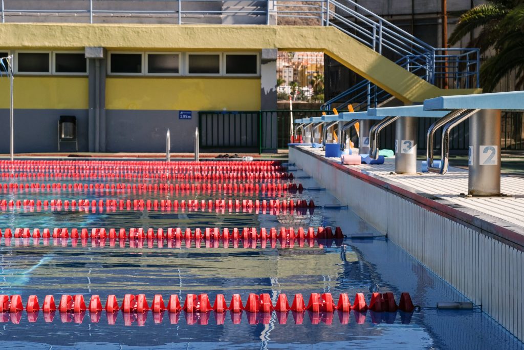 Piscina MUNICIPAL ARONA