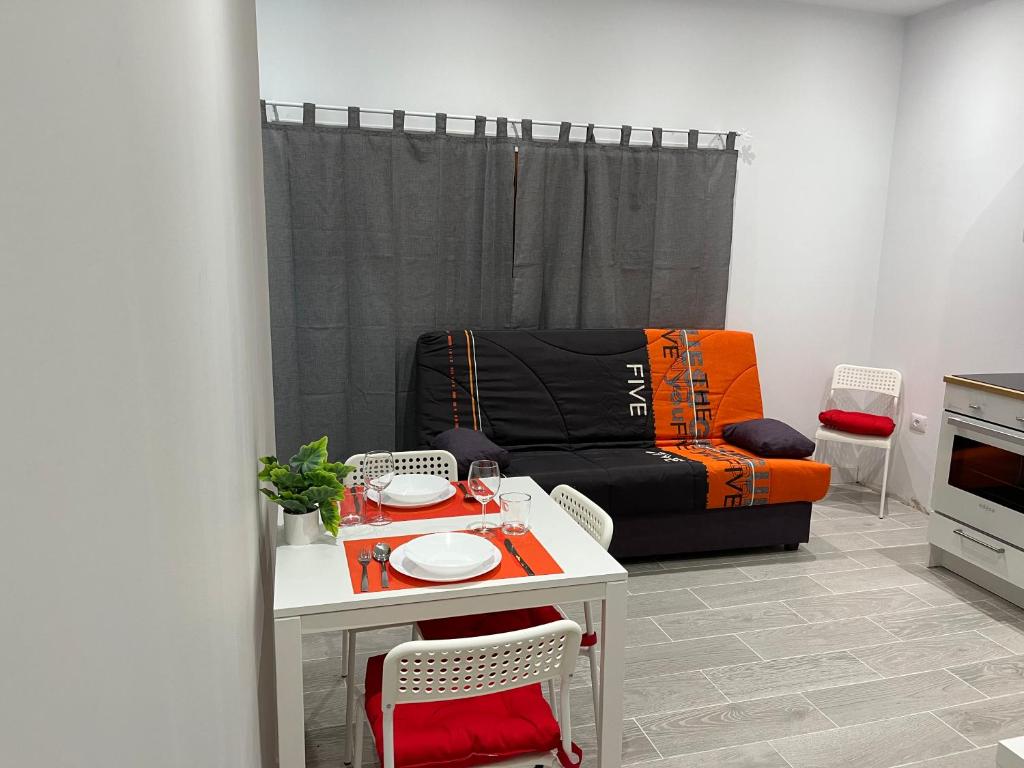 QUEDARSE EN TENERIFE SUR APARTAMENTO