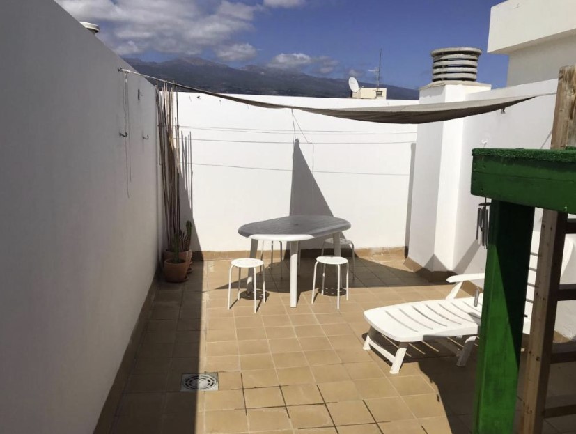 apartamento con terraza para fumar tenerife sur