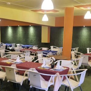 SALA DE RESTAURANTE HINDU EN LOS CRISTIANOS