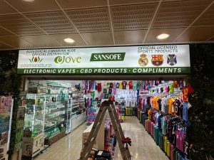 CAJA DE LUZ PARA SAN SOFE EN OASIS LAS Americas tenerife