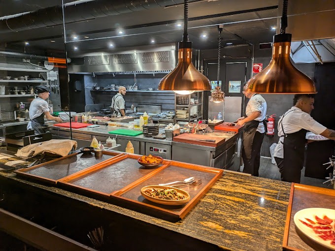 COCINA DEL RESTAURANTE CHAR EN COSTA ADEJE